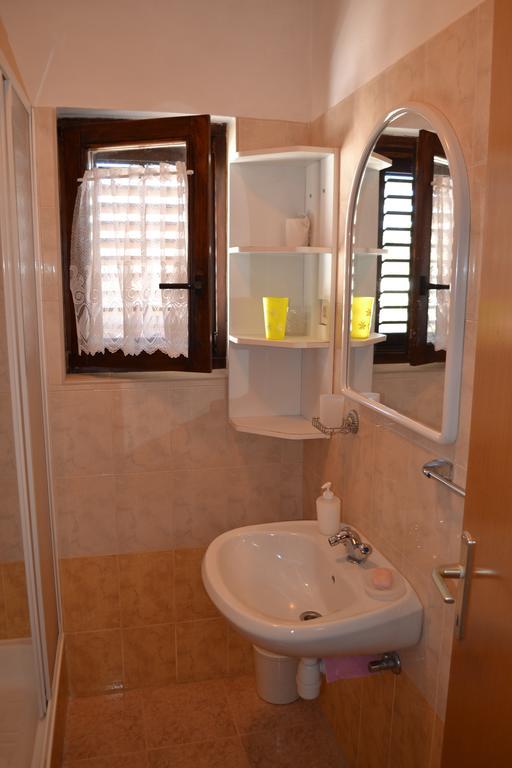 Apartment And Rooms Toka ザダル 部屋 写真