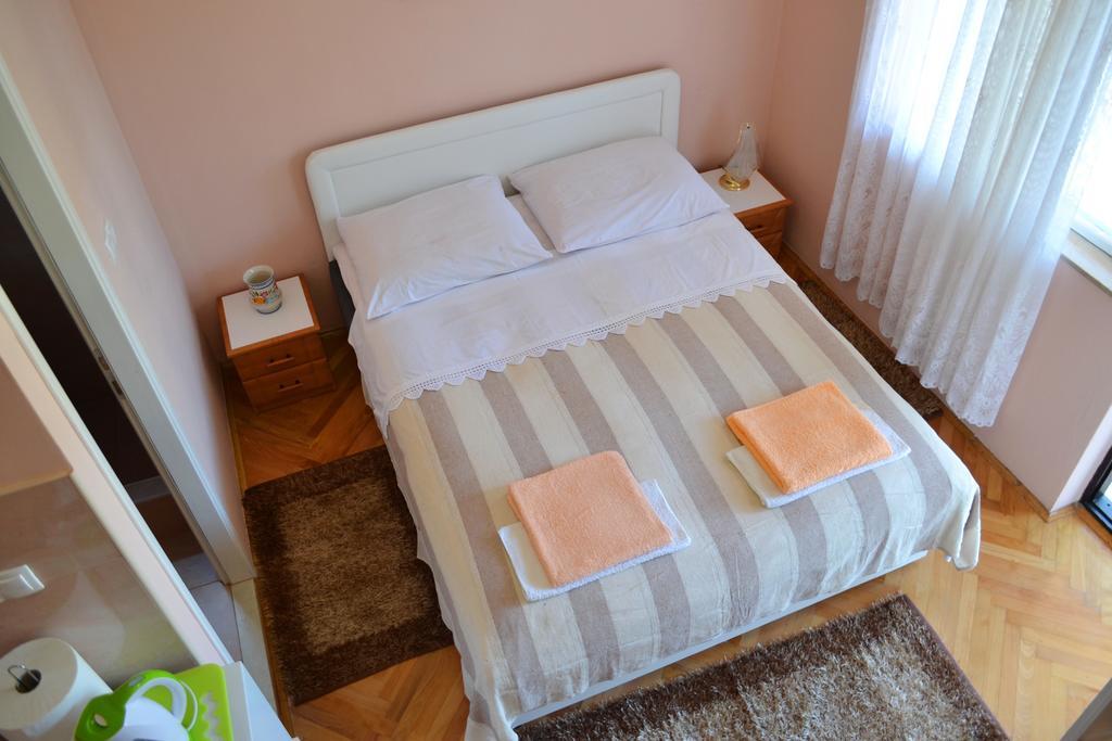 Apartment And Rooms Toka ザダル 部屋 写真